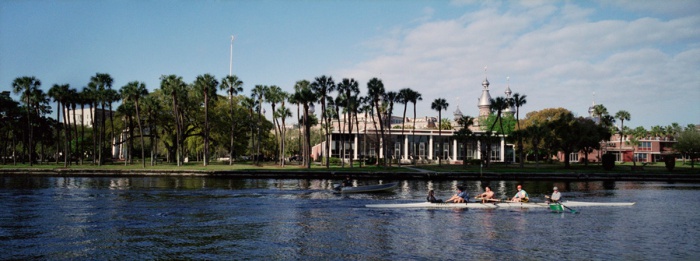 Crew, 2010